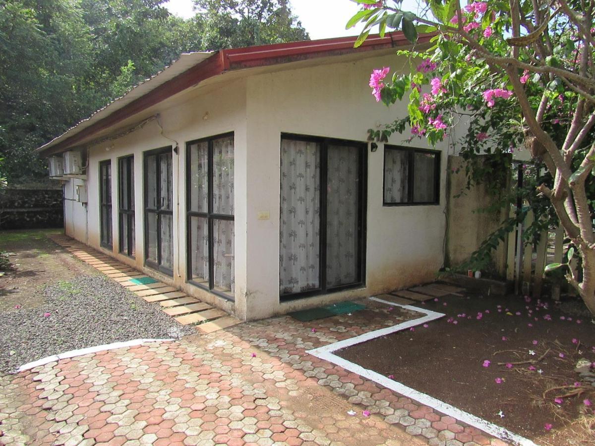 Retreat Chalets, The Nest, At Sparsh Resorts, Karjat Exterior foto